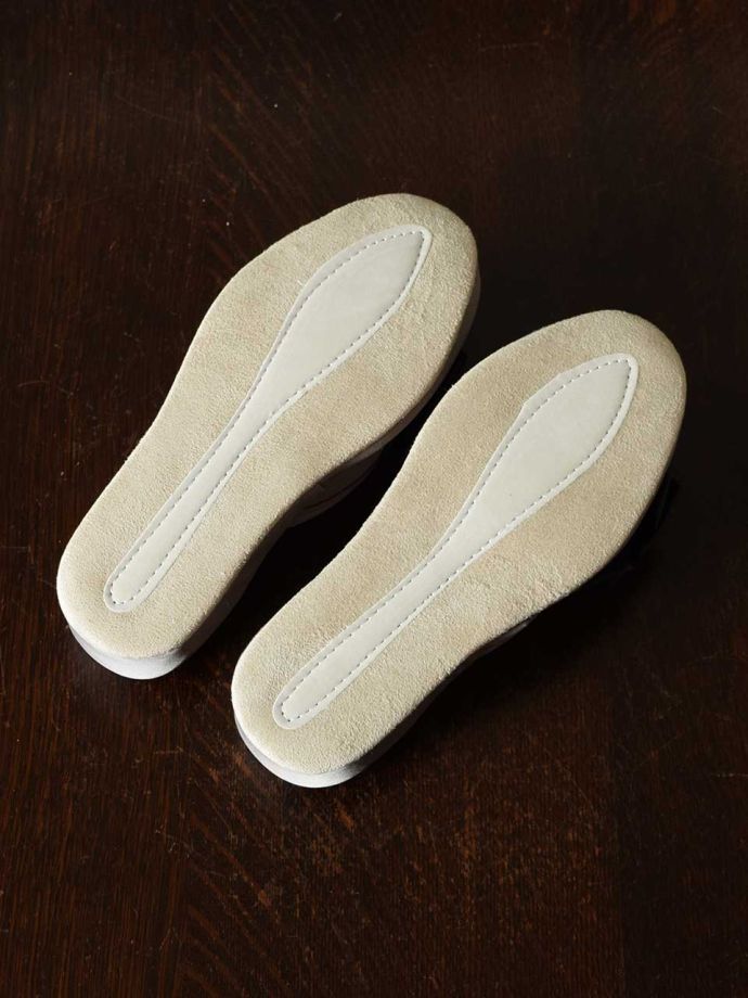 リボンスリッパの裏側