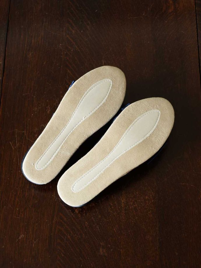 リボンスリッパの裏側