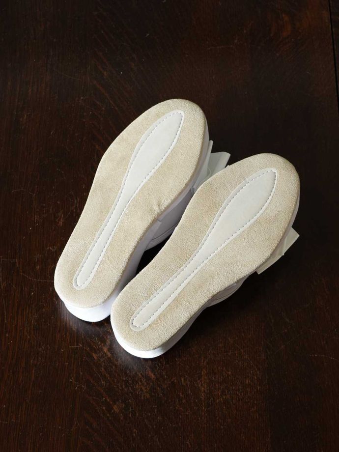 リボンスリッパの裏側