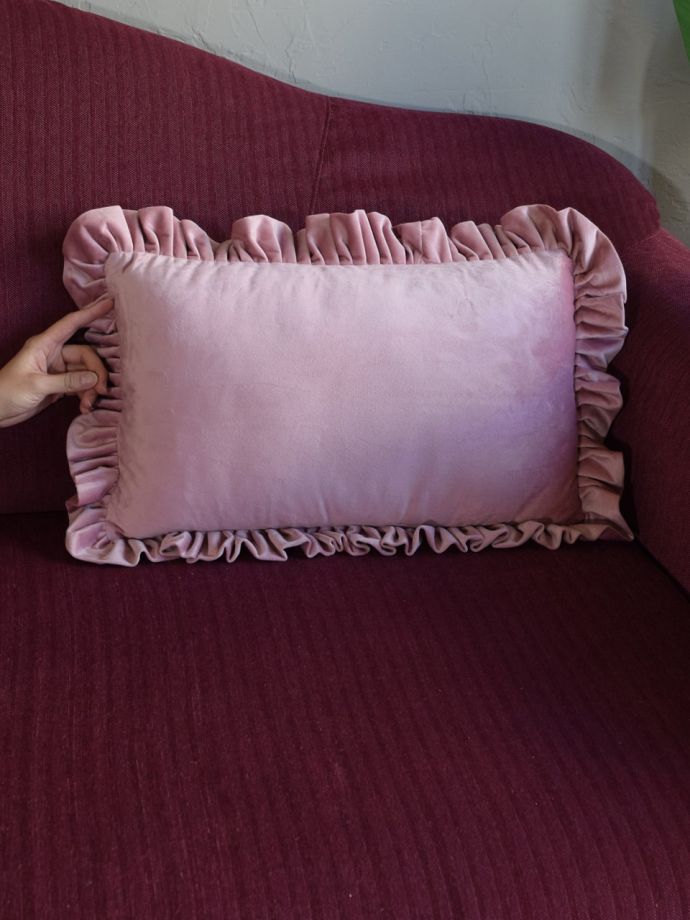 おしゃれなレクタングル型クッション