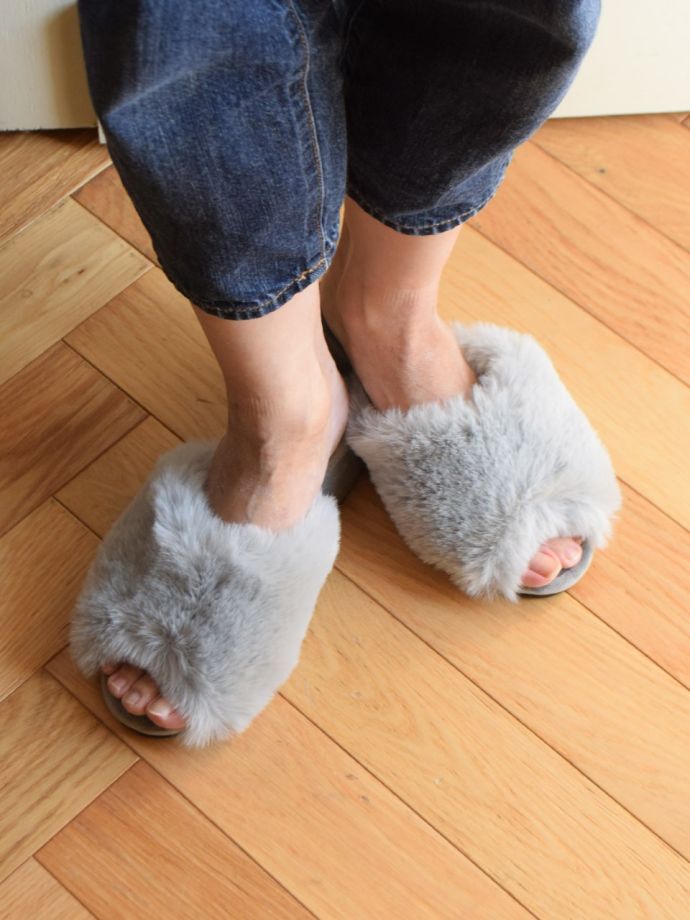 おしゃれな美脚スリッパ