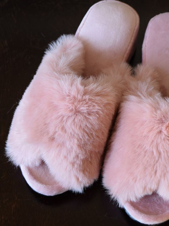 おしゃれなルームシューズ