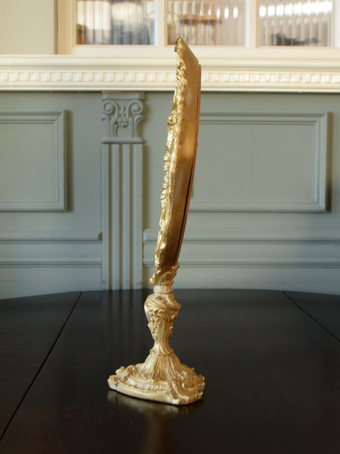 スタンドミラーの側面