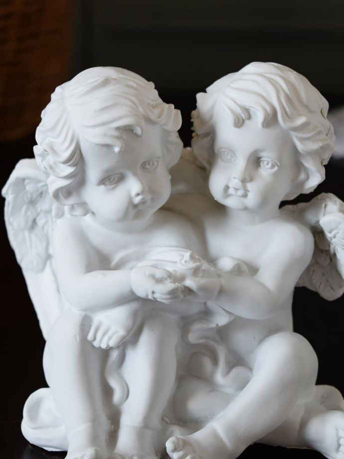 デコラティブな天使のディスプレイ雑貨