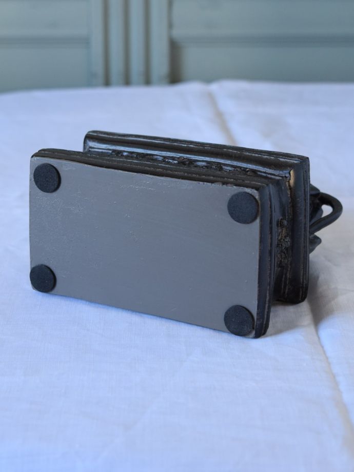 ブックエンドの裏