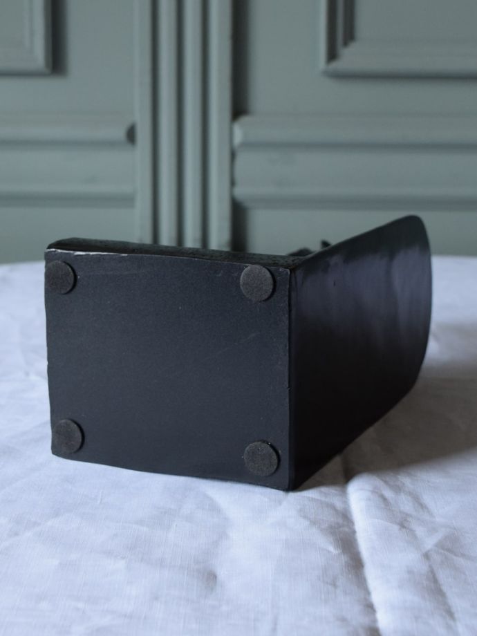 ブックエンドの裏