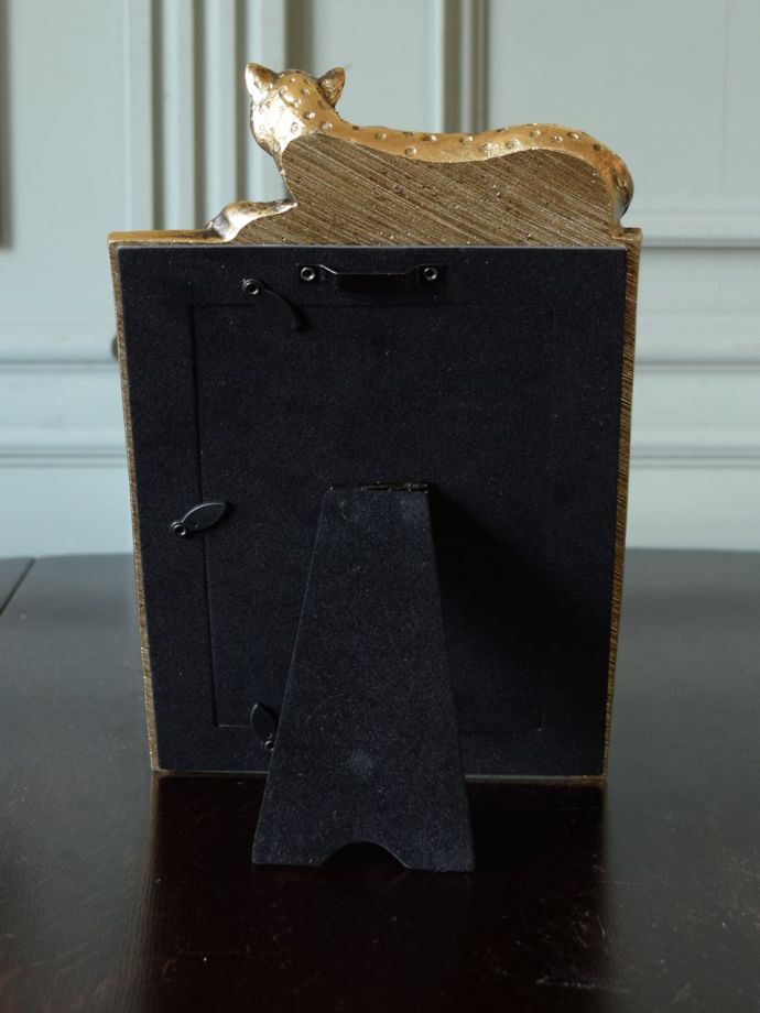 フォトフレームの裏側