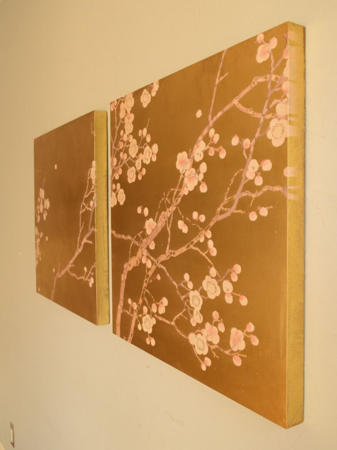 横から見た壁掛けパネル