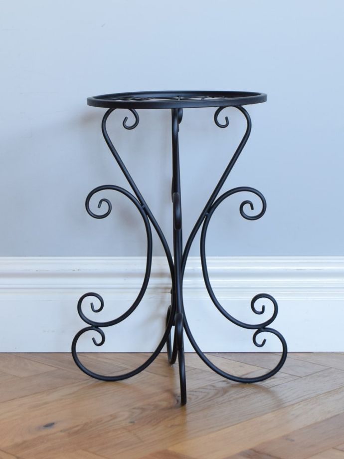 フラワースタンドの側面