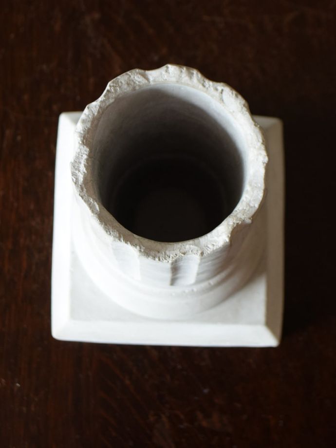 おしゃれなデザインの花器