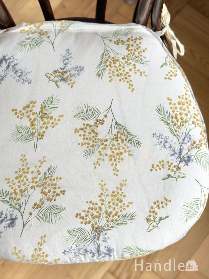 リバーシブルのシートクッション