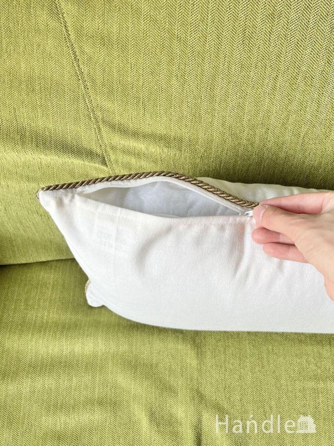 カバーとクッションのセットです