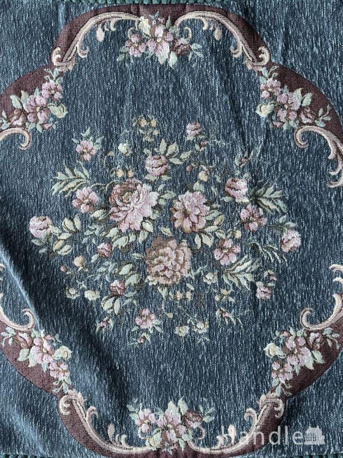 アンティーク調の座布団カバー