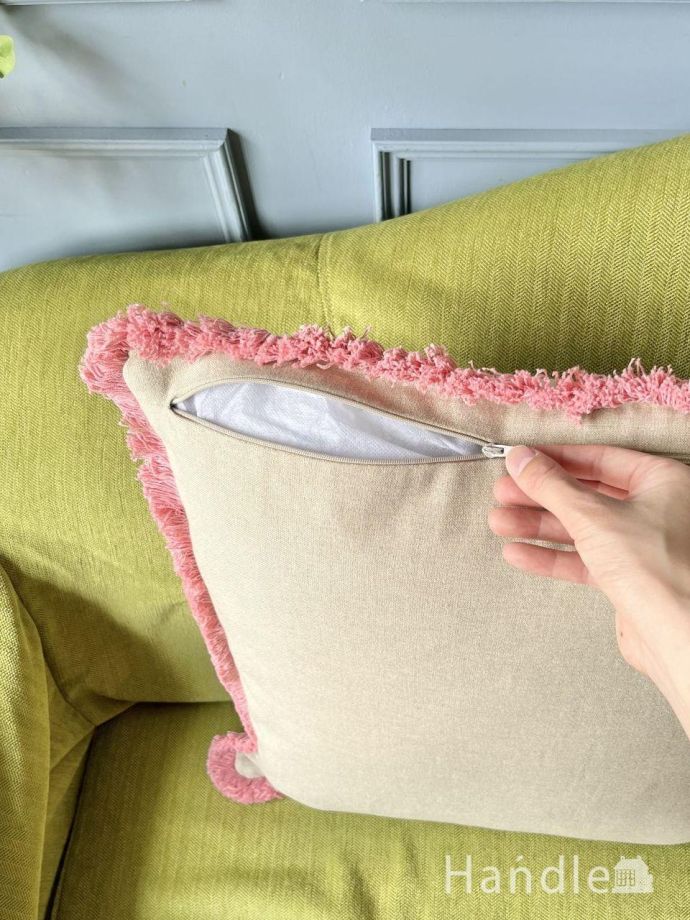 カバーとクッションのセットです