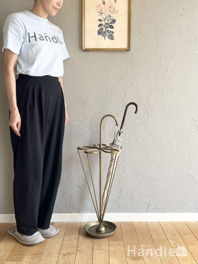 アンティーク風のおしゃれな傘立て