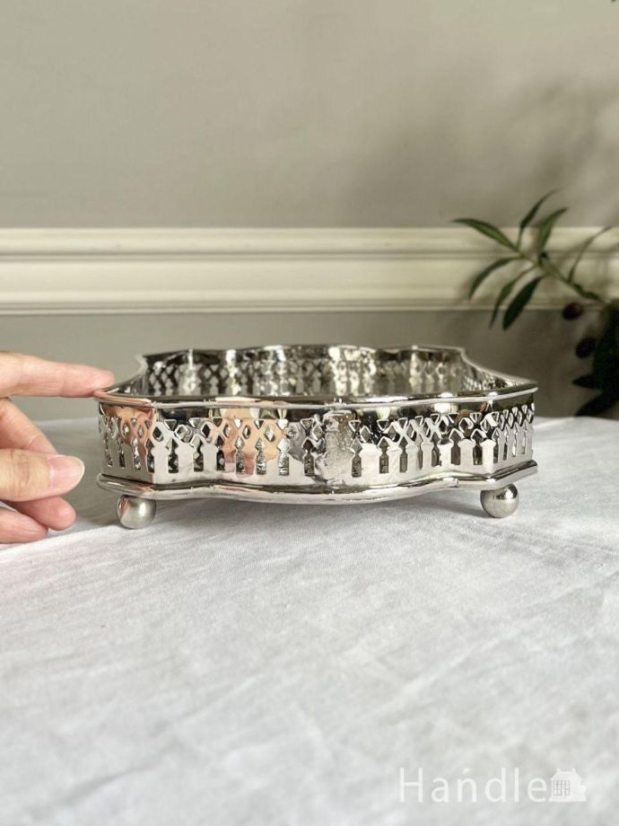 便利に使えるおしゃれなトレイ