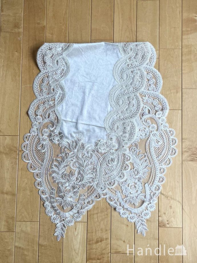 おしゃれなテーブルランナー