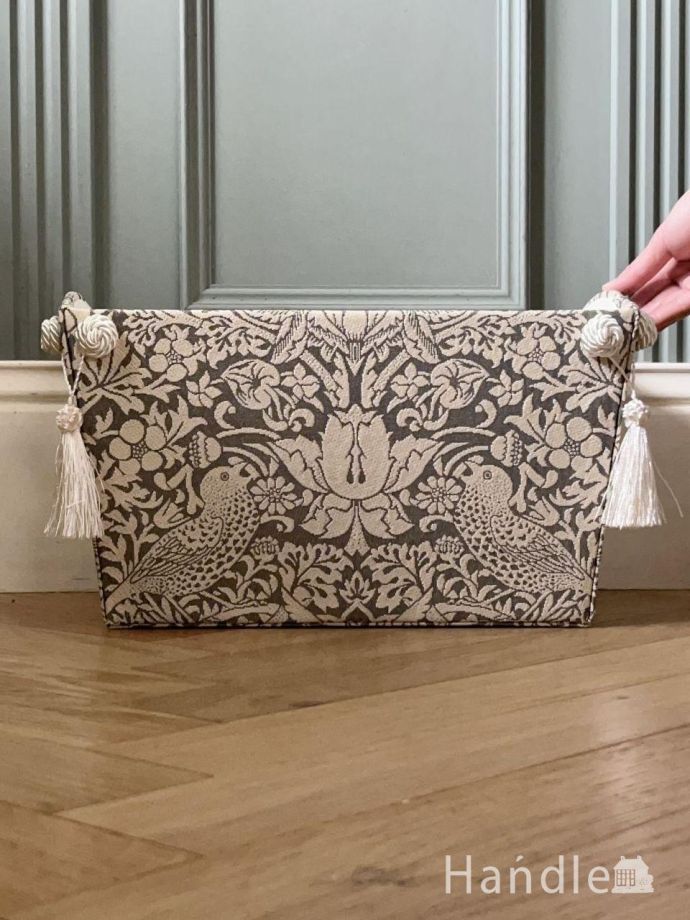 おしゃれなマガジンホルダー