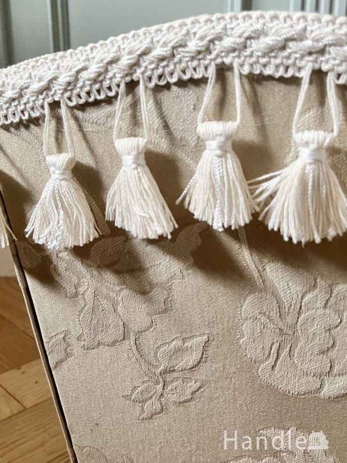 ジェニファーテイラーのダストボックス