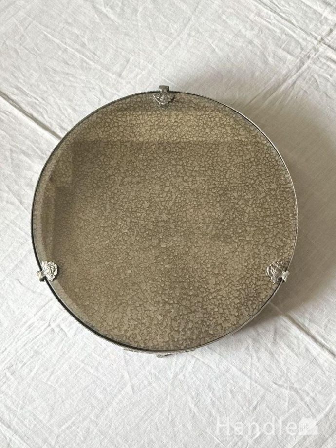 キラッと輝くおしゃれな鏡