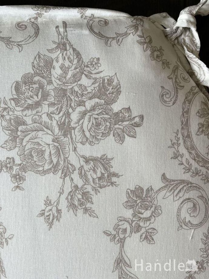 リバーシブルのシートクッション