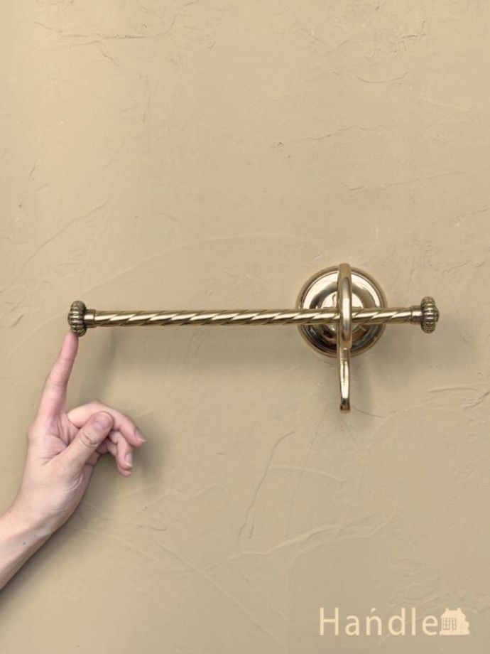 真鍮製のタオルハンガー