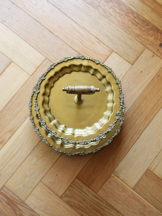 2段タイプのケーキスタンド