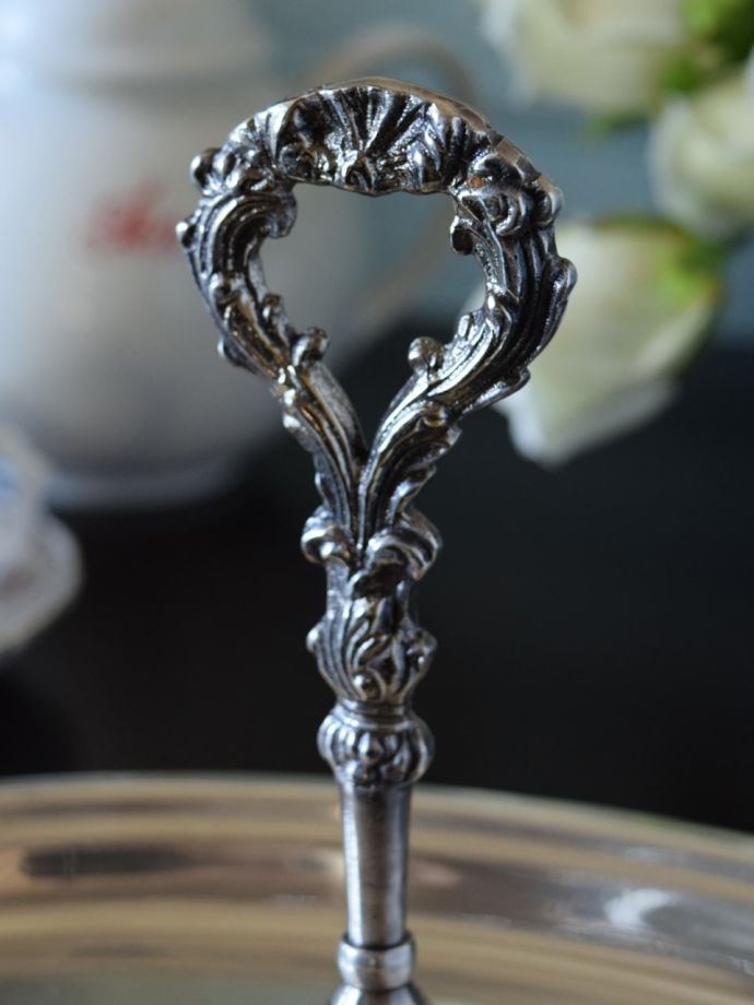 ケーキスタンドの装飾