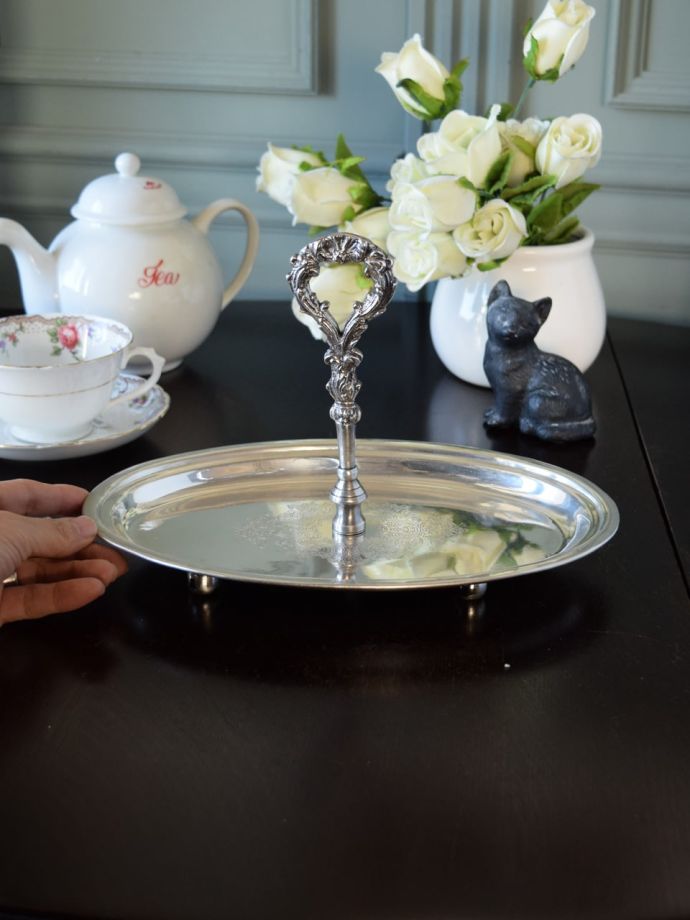 アフタヌーンティーが楽しめる器