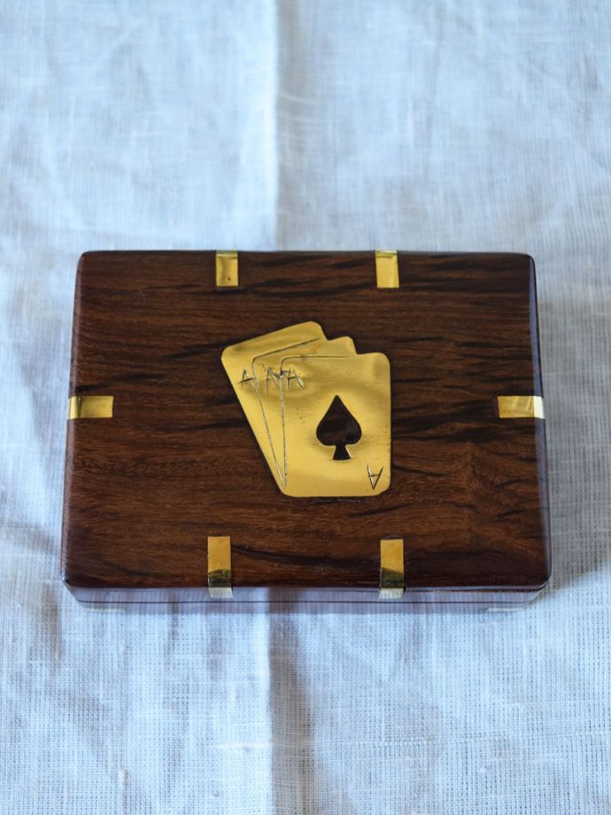 トランプ用の収納箱