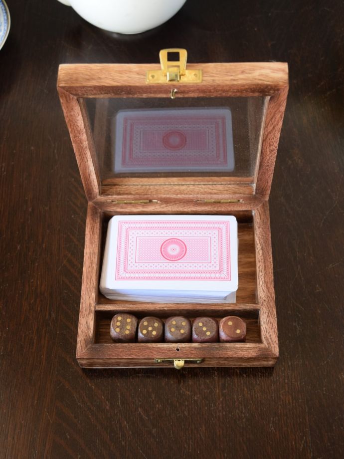 可愛いトランプケース