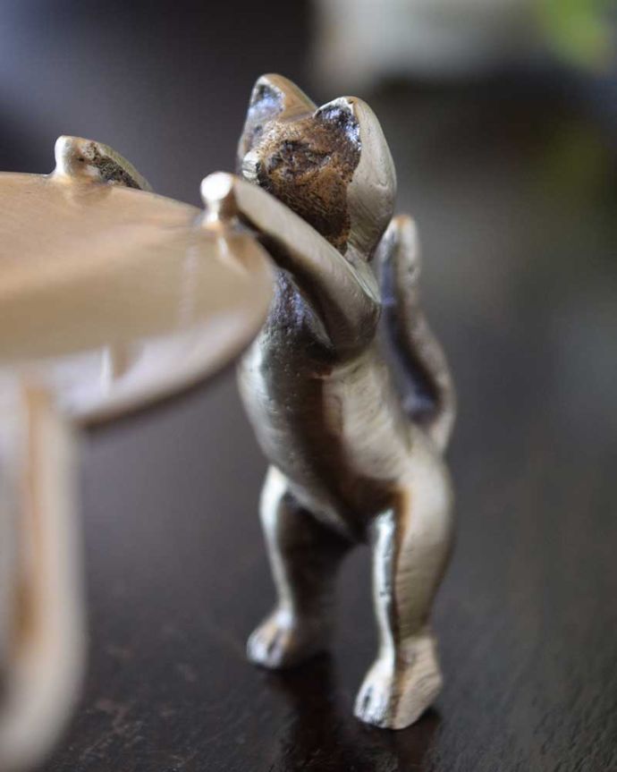 アンティーク調のトレイ