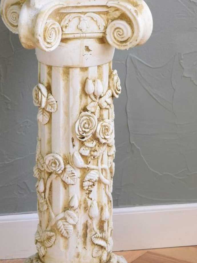 アンティーク風の花台