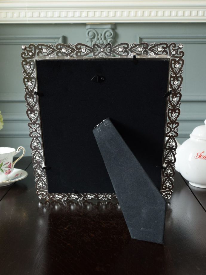 アンティーク風の鏡の裏