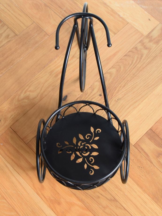 アンティーク風の三輪車