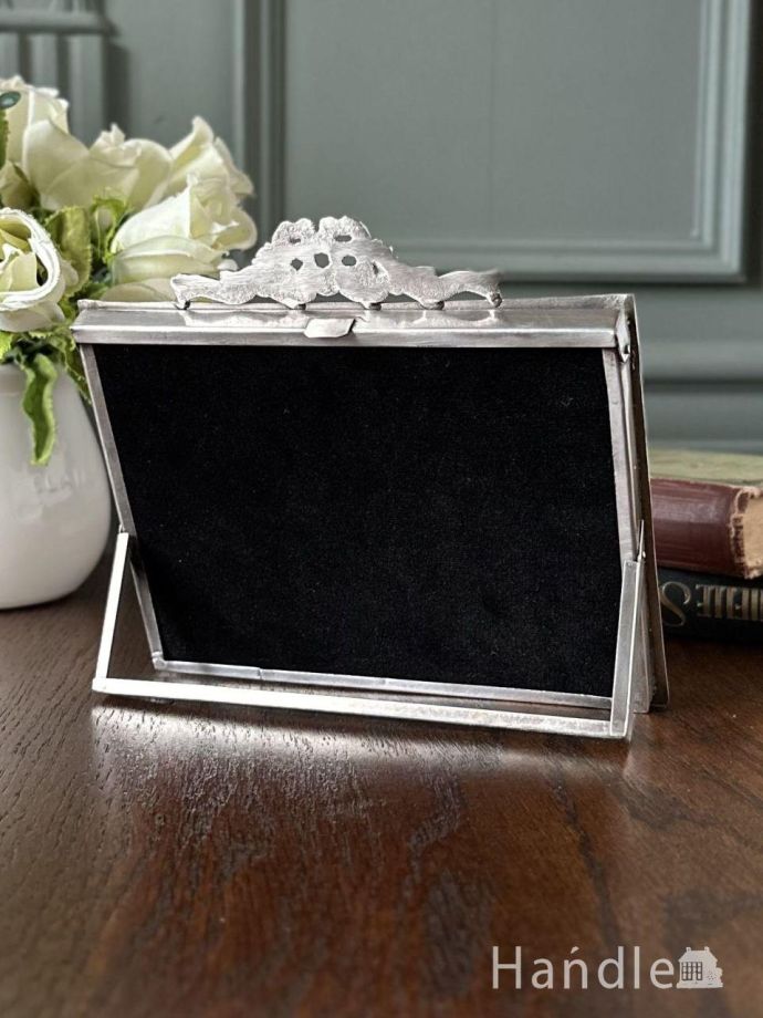 フォトフレームの裏側