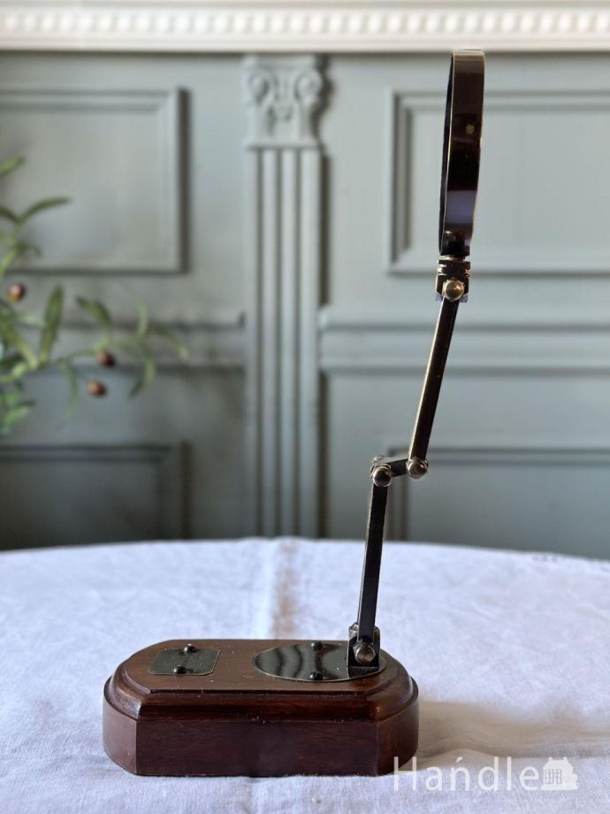 アンティーク調のおしゃれなルーペ