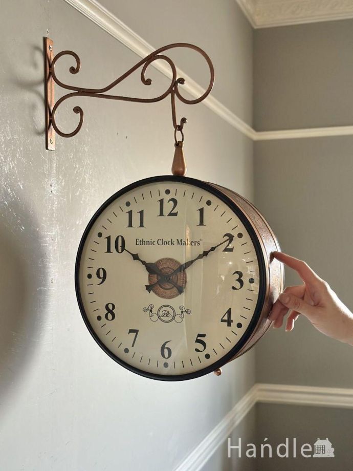 壁掛けの時計
