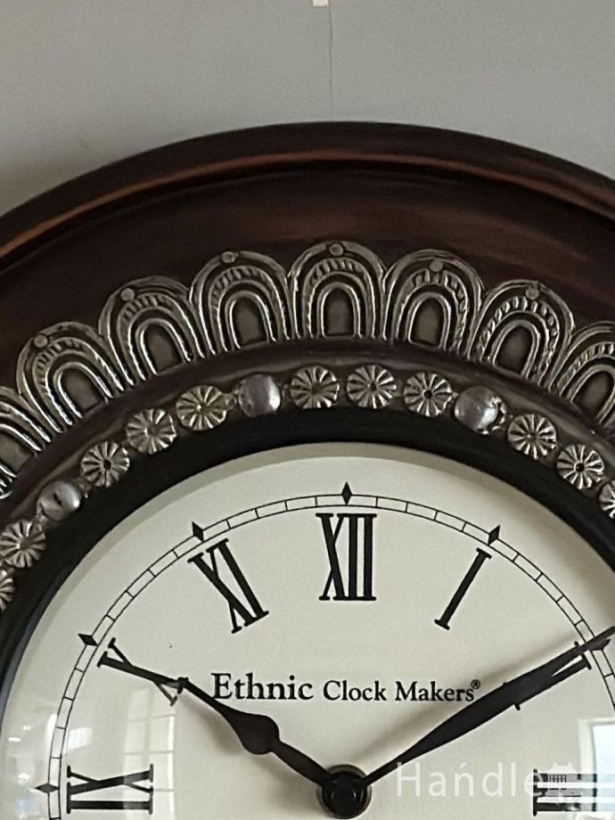 アンティーク調のおしゃれな文字盤