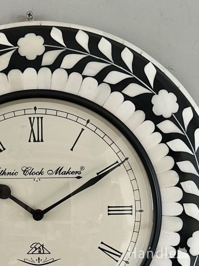 アンティーク調のおしゃれな文字盤