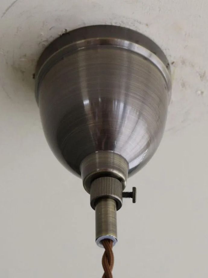 ペンダントライトの取り付け部分