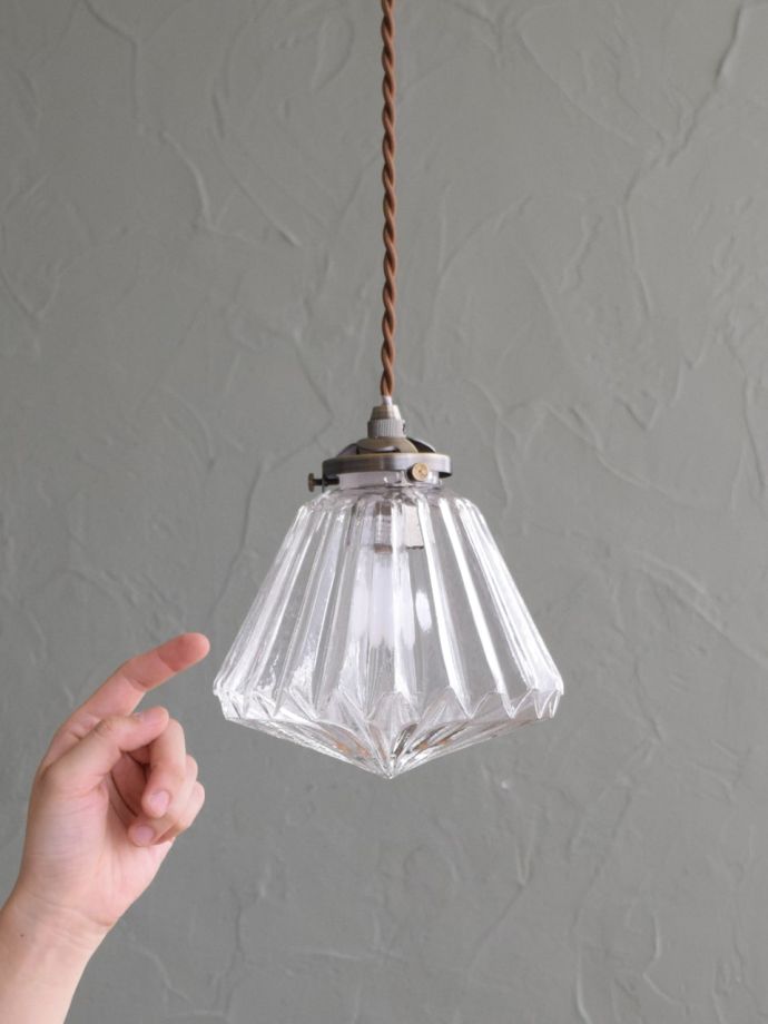 ハンドメイドのガラスシェード