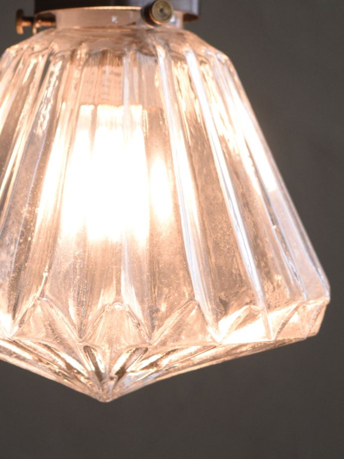 点灯後のペンダントライト