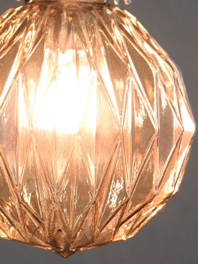 点灯後のペンダントライト