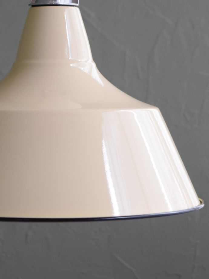 点灯後のペンダントライト