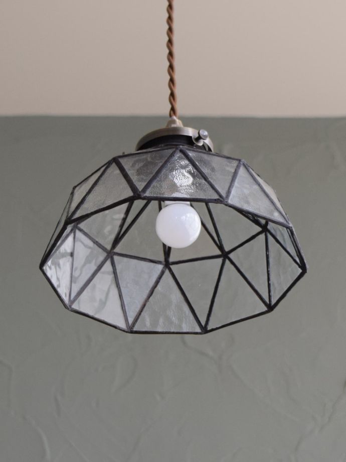 ビンテージ風のシェード