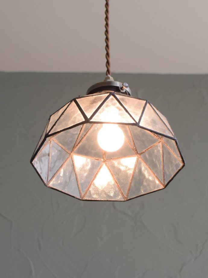 点灯後のペンダントライト