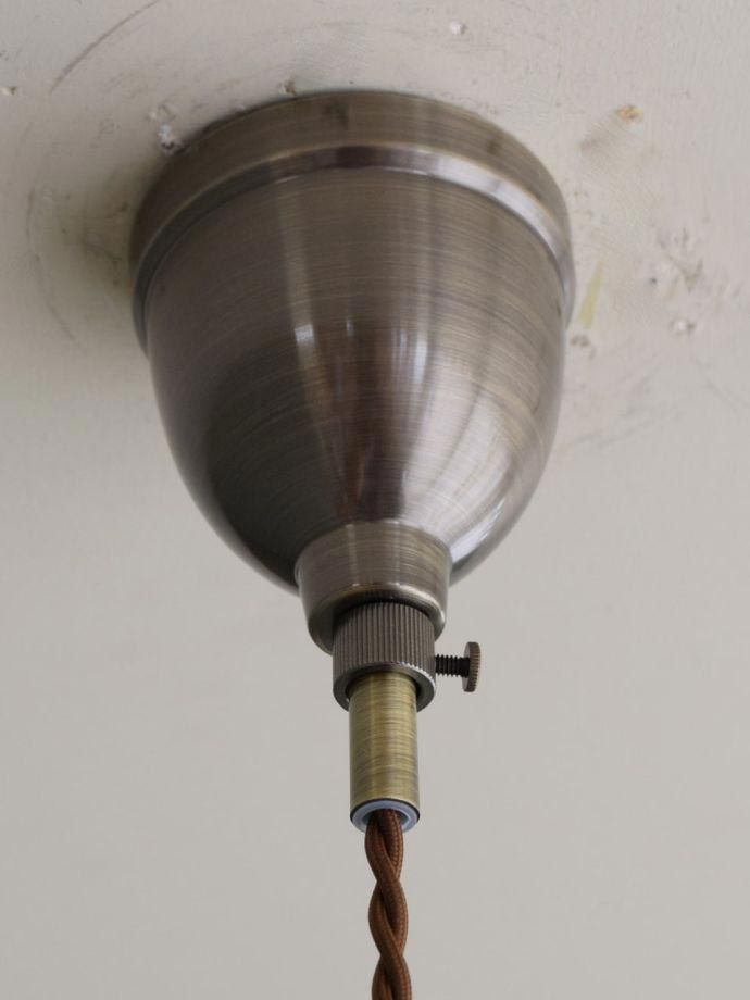 ペンダントライトの取り付け部分