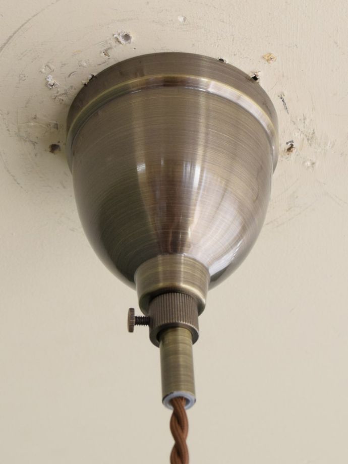 ペンダントライトの取り付け部分