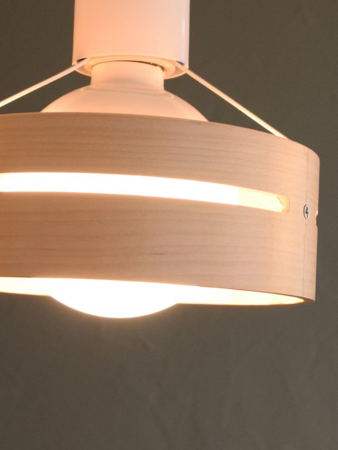 点灯後のシーリングライト